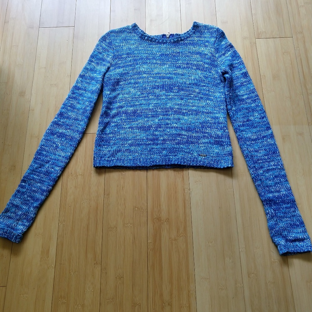 Crop sweater